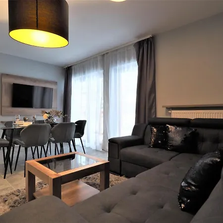Vip Folk Apartament *